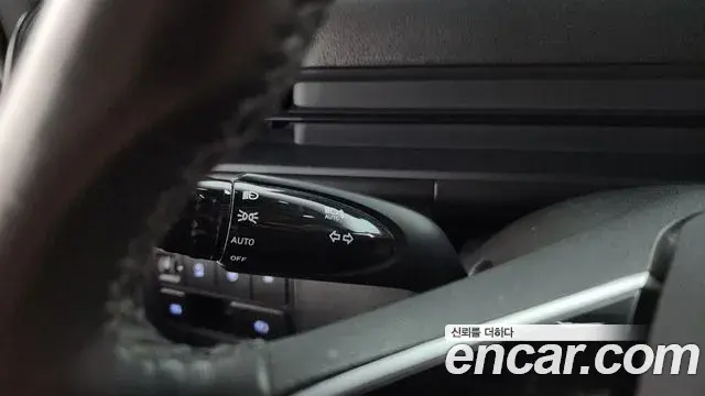 Hyundai Staria 2022 — Şəkil 15/20
