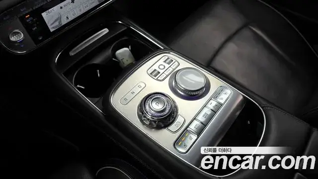 Genesis G90 2022 — ფოტო 4/20