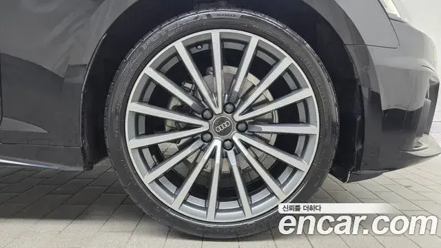 Audi A5 2023 — Photo 6/20
