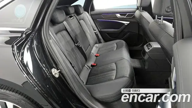Audi A6 2021 — Photo 15/20