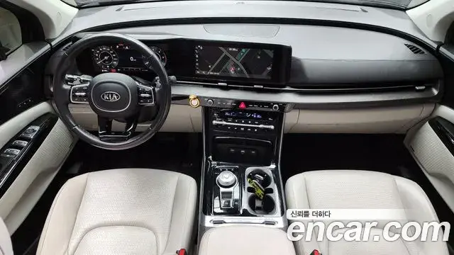 Kia Carnival 2021 — Şəkil 19/20
