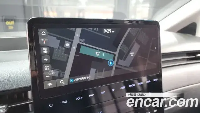 Hyundai Staria 2022 — ფოტო 19/20