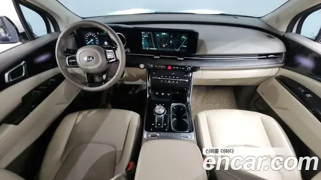 Kia Carnival 2021 — Фото 7/20