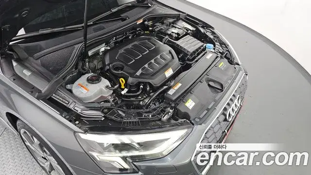Audi A3 2023 — ფოტო 13/20