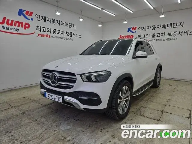 Mercedes-Benz GLE-Class 2021 — Photo 6/20
