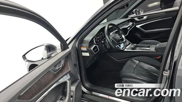 Audi A6 2022 — ფოტო 16/20
