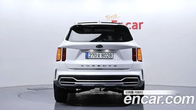 Kia Sorento 2021 — Şəkil 18/20
