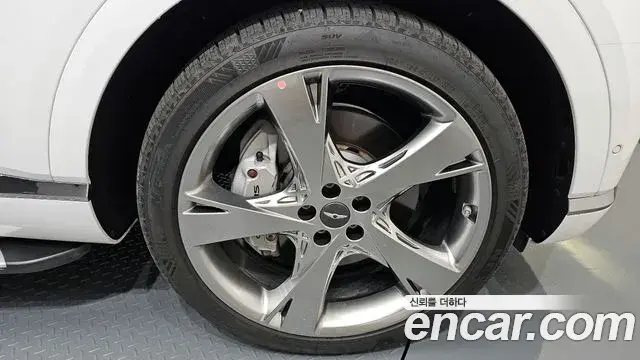 Genesis GV80 2020 — Şəkil 17/20