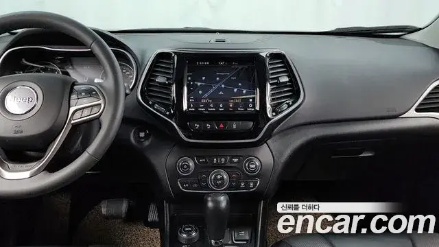 Jeep Cherokee 2022 — Фото 14/20