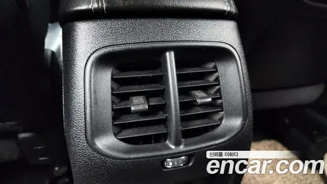 Jeep Cherokee 2022 — Фото 19/20