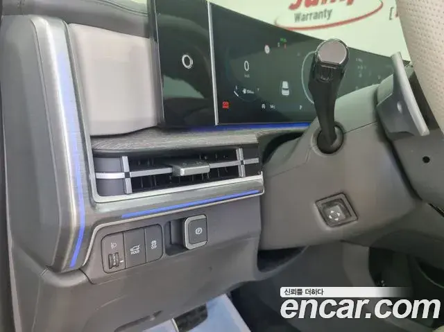 Hyundai Santa Fe 2024 — ფოტო 4/20