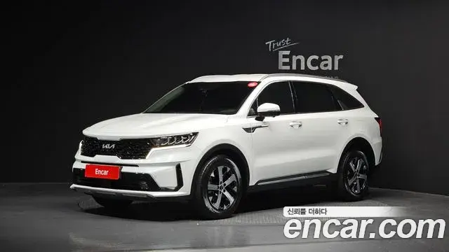Kia Sorento 2022 — Фото 1/20