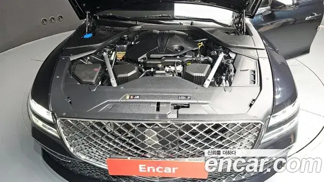 Genesis G80 2022 — ფოტო 13/20