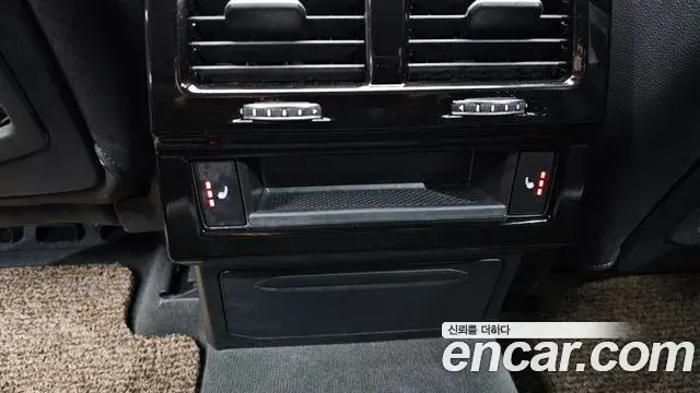 Volkswagen Touareg 2023 — Photo 3/20
