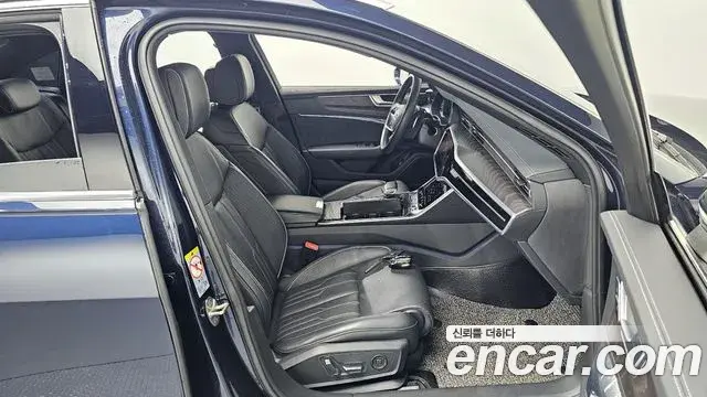 Audi A6 2022 — Фото 12/20