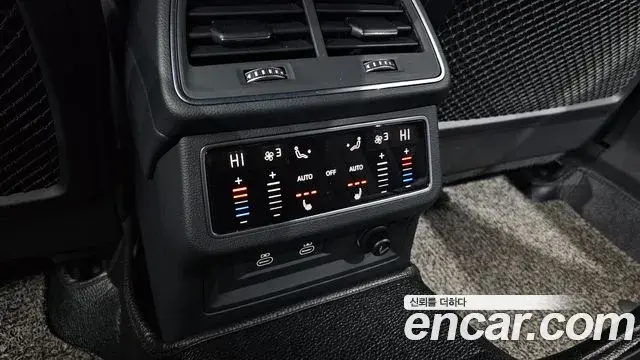 Audi A6 2022 — Фото 19/20