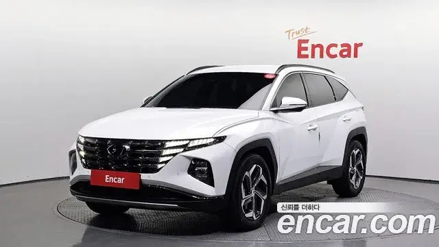 Hyundai Tucson Hybrid 2023 — Photo 17/20