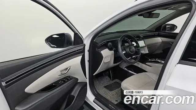 Hyundai Tucson Hybrid 2023 — Photo 1/20