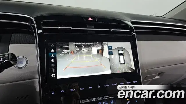 Hyundai Tucson Hybrid 2023 — Photo 4/20