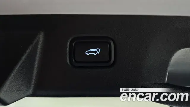 Hyundai Tucson Hybrid 2023 — Photo 8/20