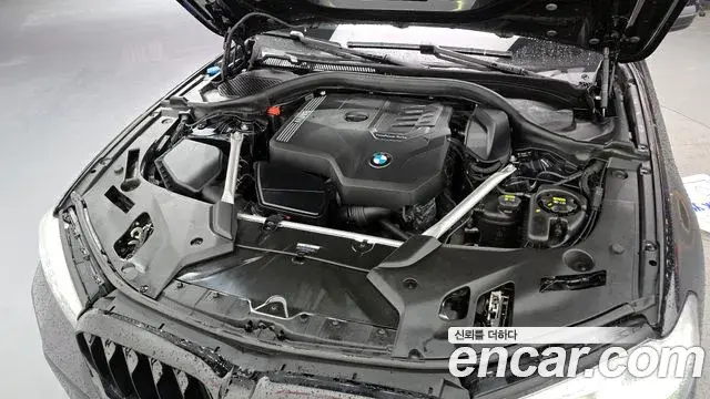 BMW 5 Series 2022 — Photo 4/20