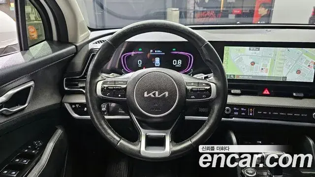 Kia Sportage 2022 — ფოტო 17/20
