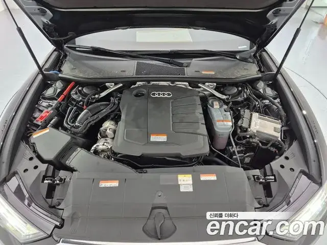 Audi A6 2023 — Şəkil 14/20