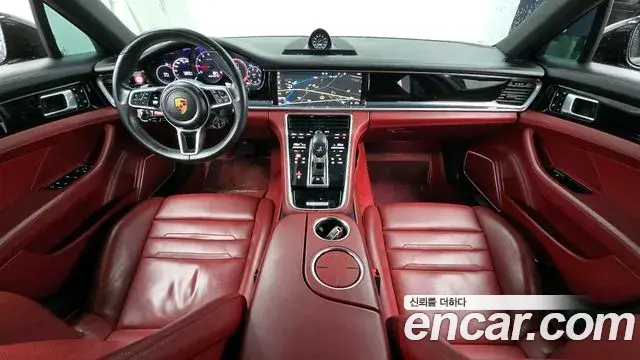 Porsche Panamera 2018 — Фото 7/20