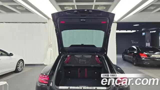 Porsche Panamera 2018 — Фото 20/20
