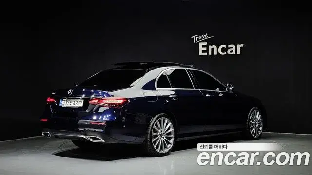 Mercedes-Benz E-Class 2020 — Фото 2/20