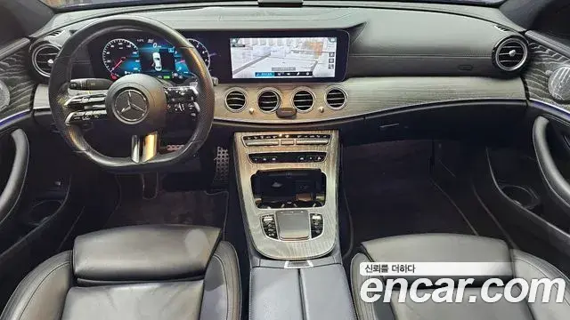 Mercedes-Benz E-Class 2020 — Фото 7/20