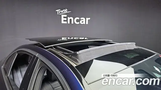 Mercedes-Benz E-Class 2020 — Фото 20/20