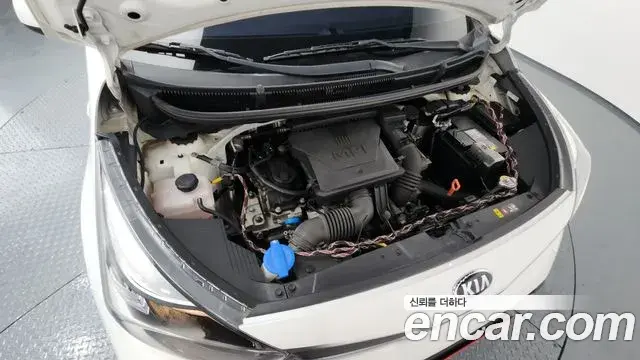 Kia Morning Urban 2021 — ფოტო 17/20