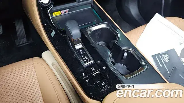 Lexus NX350h 2024 — Photo 19/20