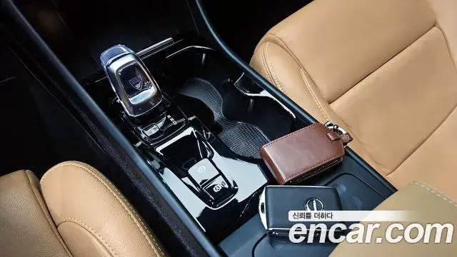 Volvo XC40 2020 — Şəkil 10/20
