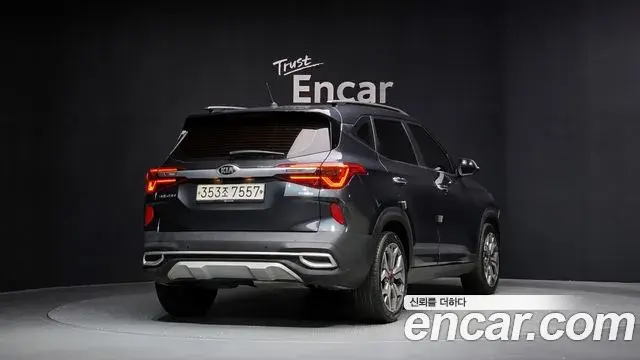 Kia Seltos 2020 — ფოტო 10/20