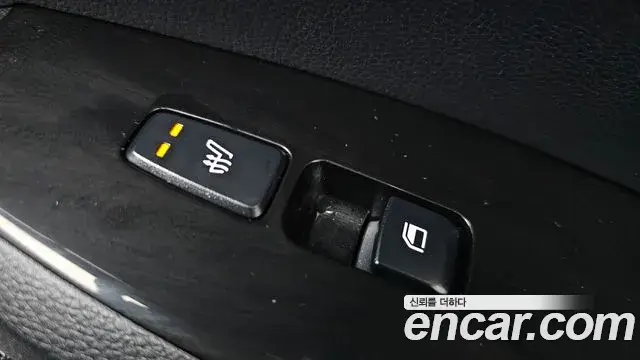 Kia Seltos 2023 — Şəkil 9/20