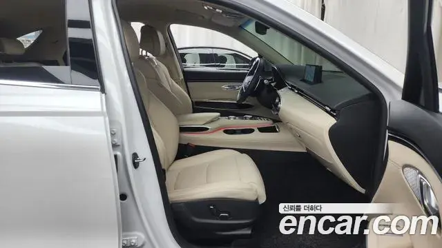 Genesis GV70 2023 — ფოტო 6/20