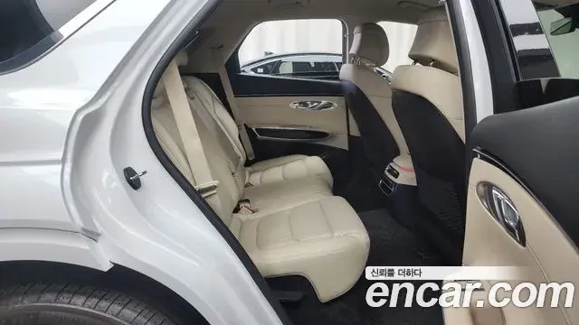 Genesis GV70 2023 — ფოტო 5/20