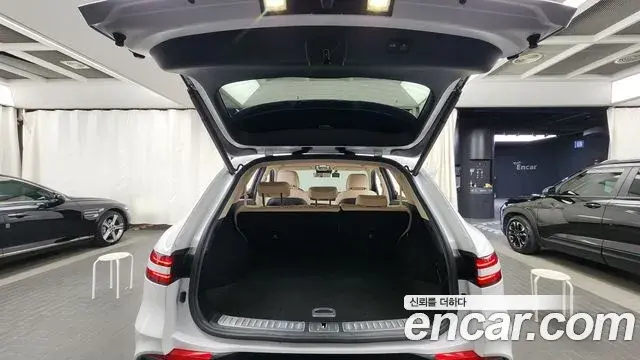 Genesis GV70 2023 — ფოტო 20/20