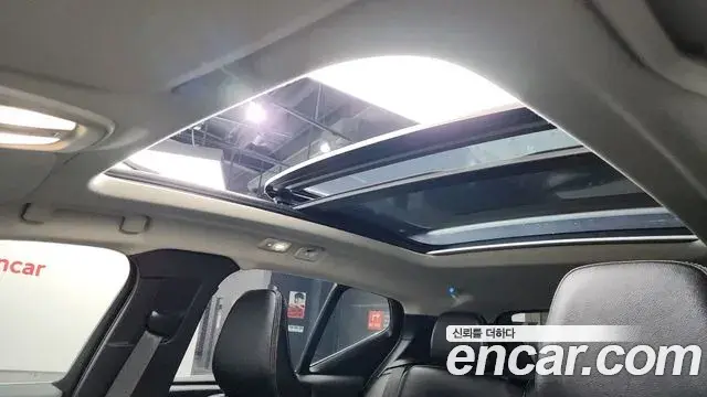 Volvo XC40 2023 — Şəkil 5/20
