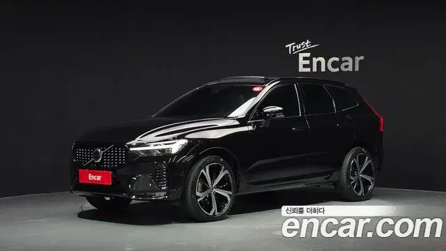 Volvo XC60 2021 — Фото 20/20