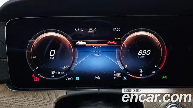 Mercedes-Benz E-Class 2023 — Фото 6/20