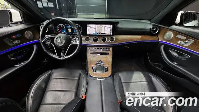 Mercedes-Benz E-Class 2022 — Фото 6/20