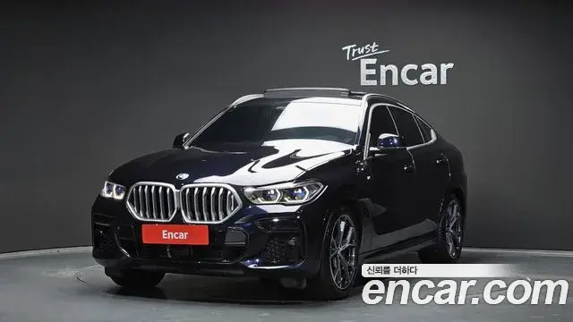 BMW X6 2023 — Photo 9/20
