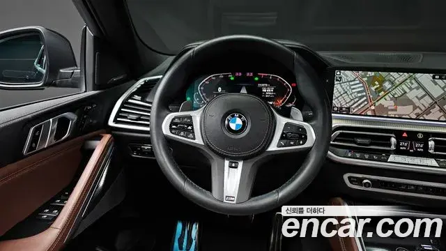 BMW X6 2023 — Photo 10/20