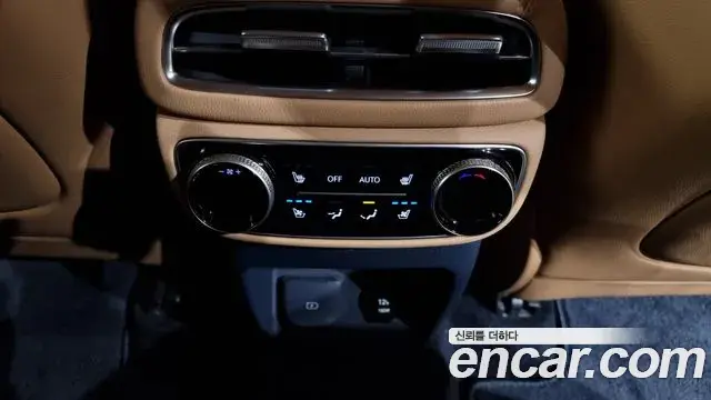 Genesis GV80 2021 — Şəkil 14/19