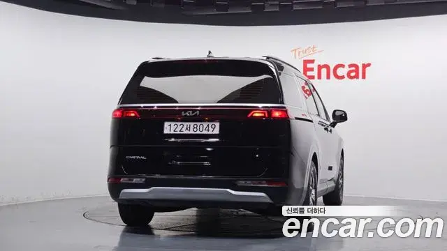Kia Carnival 2022 — ფოტო 1/20