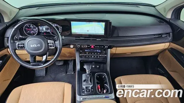 Kia Carnival 2022 — ფოტო 11/20