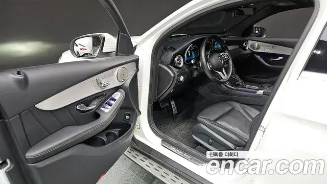 Mercedes-Benz GLC-Class 2020 — Şəkil 3/20